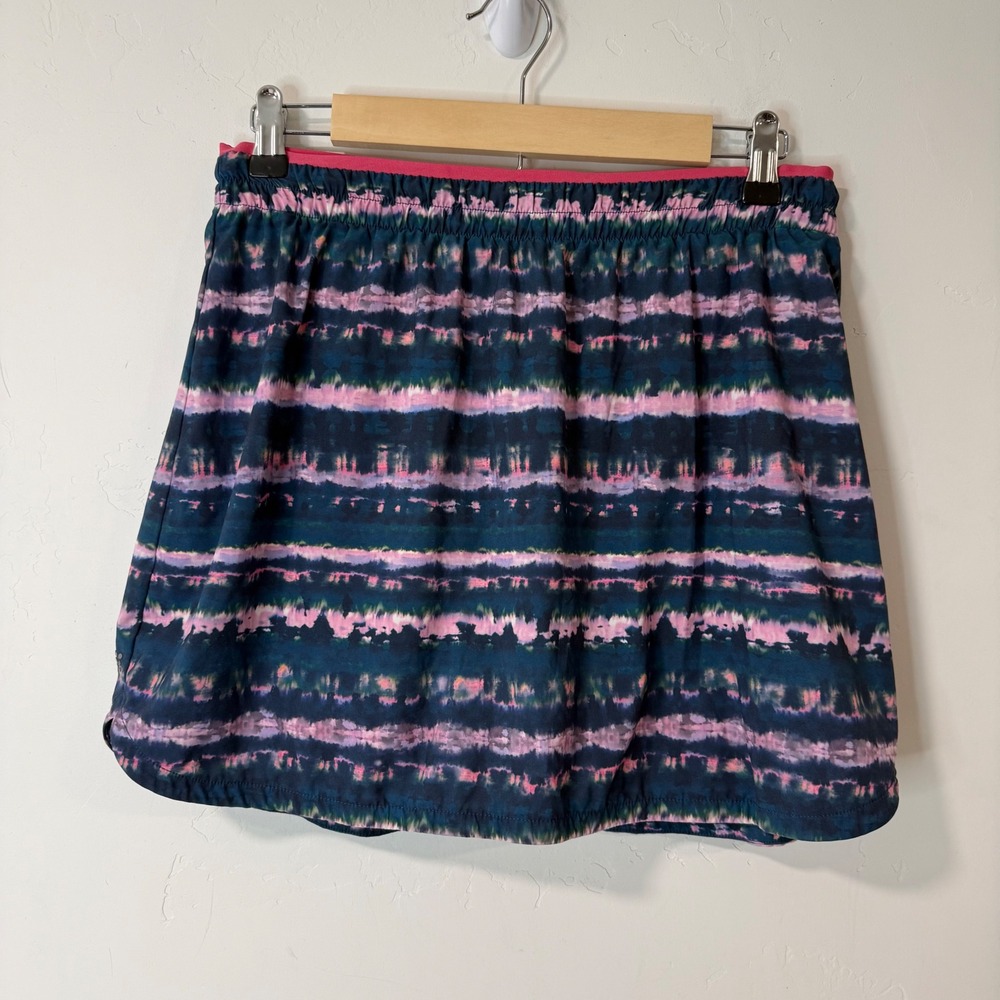 Title Nine Womens Trace Sport Skort Medium Navy Pink Tie Dye Stripe 610913